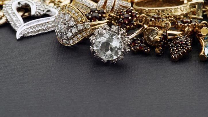 Gold jewelry buyers Atlantis South Florida. Updated 2025